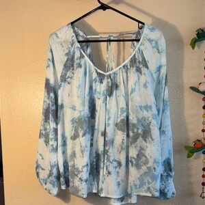 NWOT ZAC AND RACHEL long sleeve, flowing blue, white and green splatter f